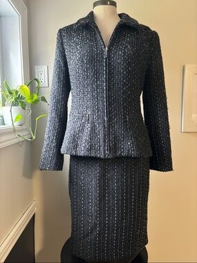 HOLT RENFREW vintage wool skirt suit